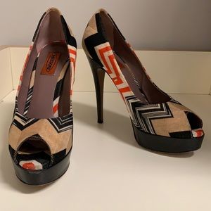 Missoni black red beige peep toe platform stiletto